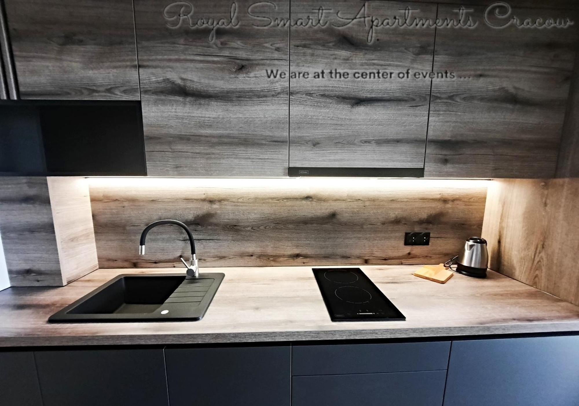 Royal Smart Apartments Cracow คราคูฟ ภายนอก รูปภาพ